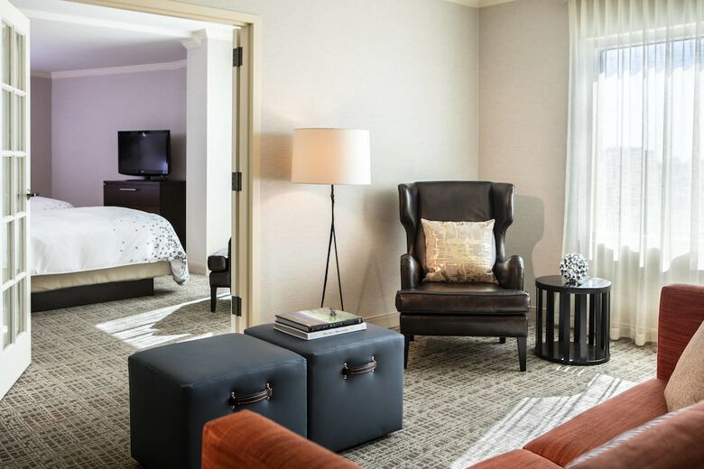 Renaissance Boulder Flatiron Hotel