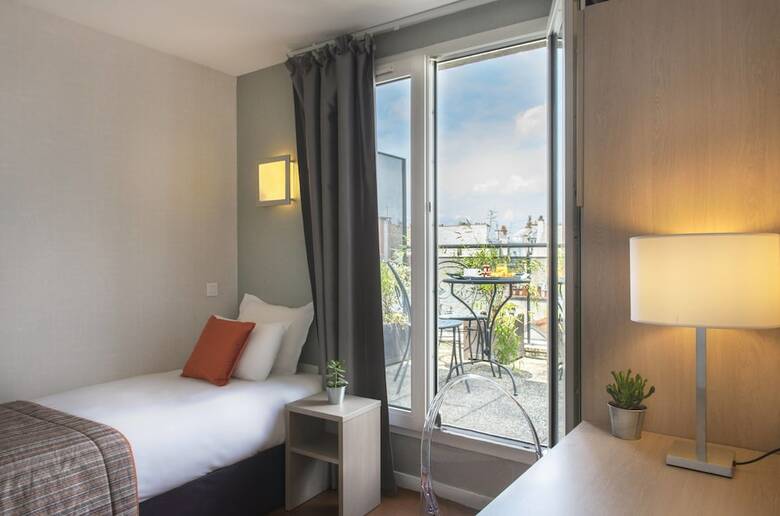 Classics Hotel Paris Bastille