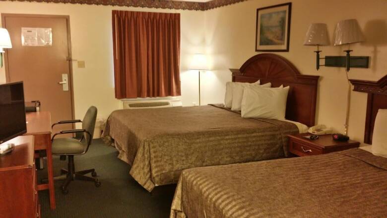 Hotel Heritage Inn