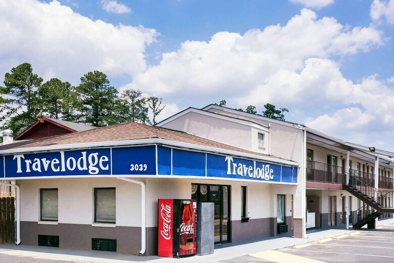Hotel Heritage Inn
