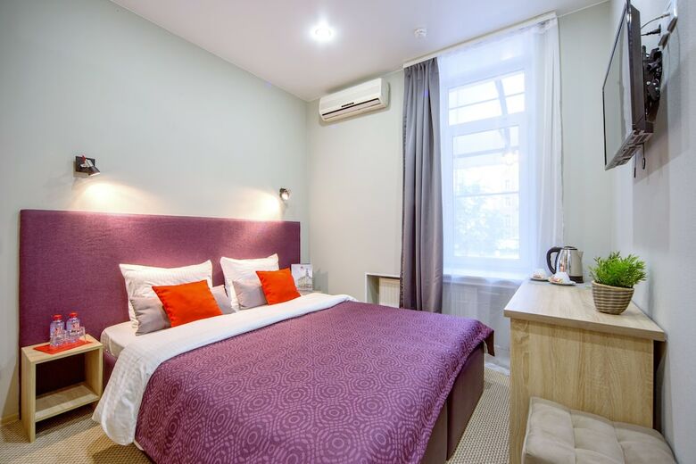 Hotel Piter On Dobrolyubova