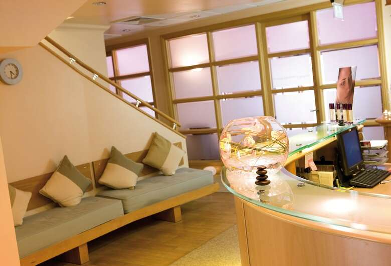 Cottons Hotel & Spa