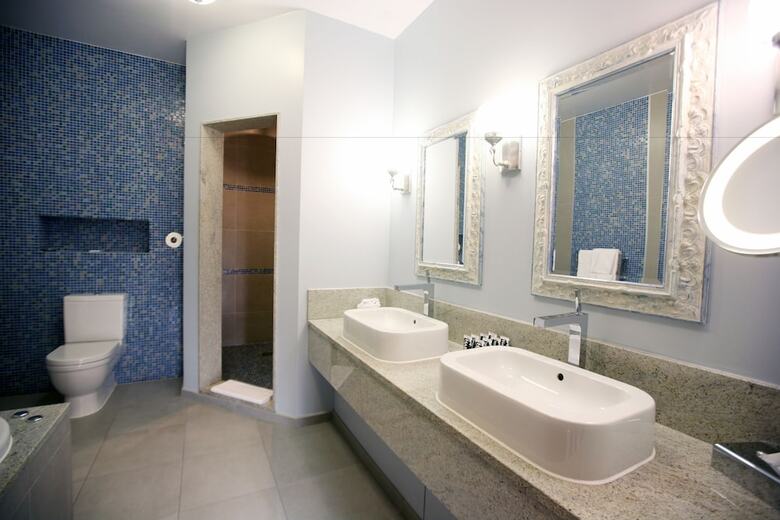 Hotel South Lodge