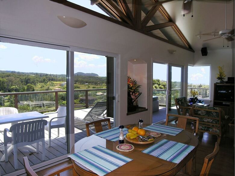 Bed & Breakfast Adventure In Paradise