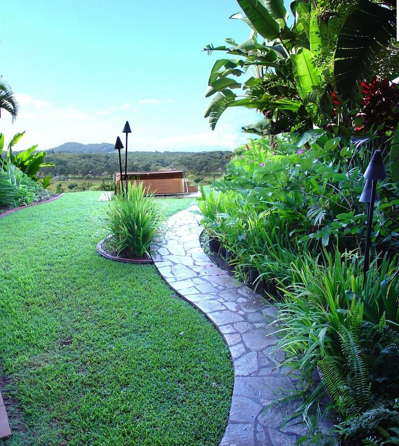 Bed & Breakfast Adventure In Paradise