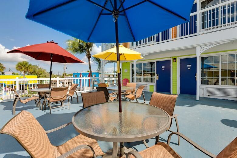 Pierview Hotel & Suites