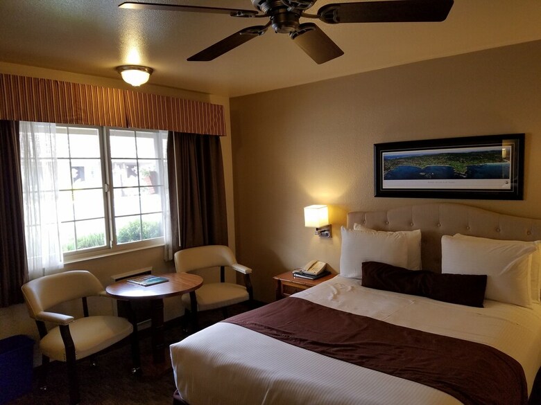 Motel Lone Oak Lodge