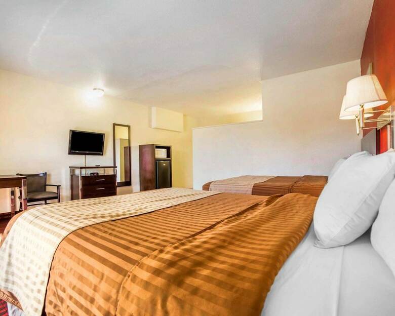 Hotel Rodeway Inn At Lake Powell