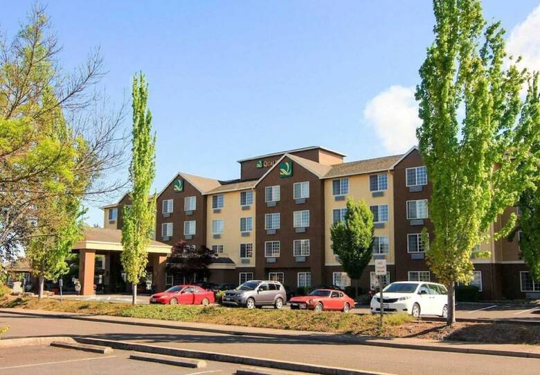 Hotel Quality Suites Keizer - North Salem
