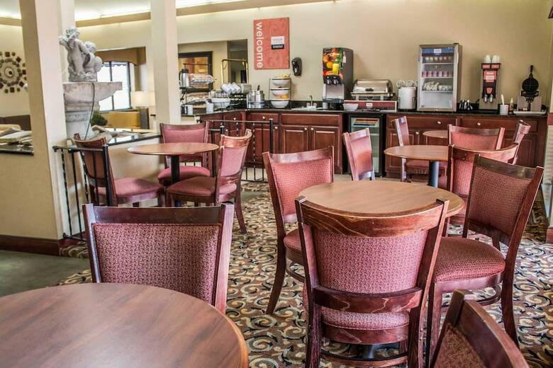 Hotel Comfort Inn East