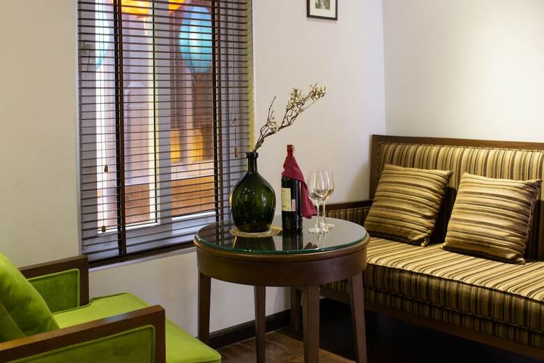 Essence Palace Hotel & Spa