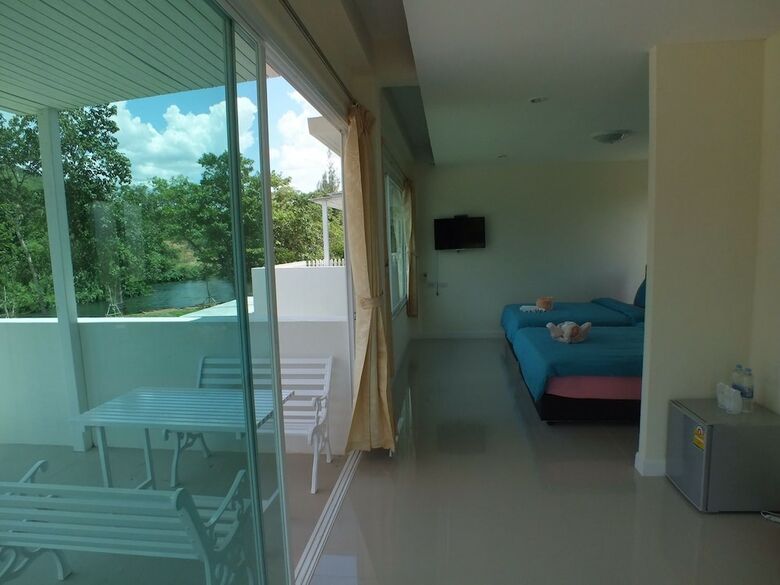 Hotel Worawee Resort & Spa
