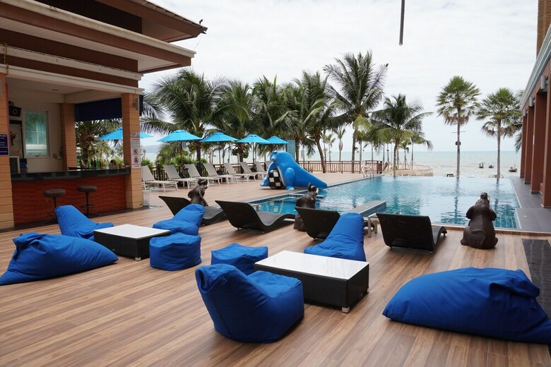 Hotel Saisawan Beach Resort
