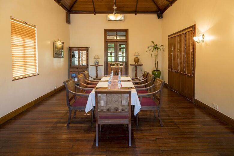 Savoy Hotel Yangon