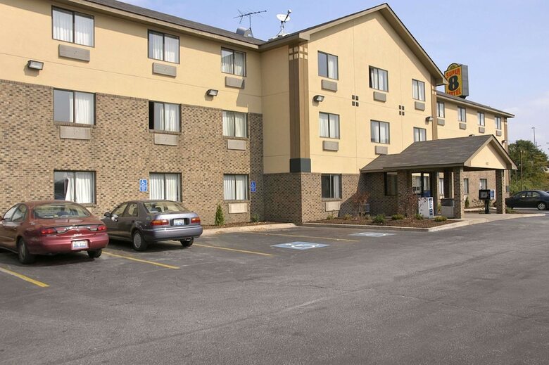 Motel Super 8 By Wyndham Hammond/north