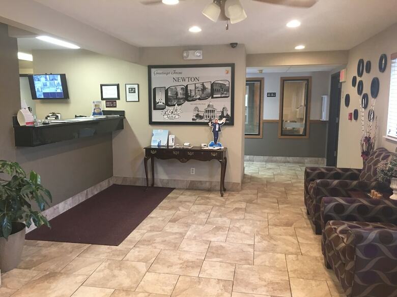 Motel Super 8 By Wyndham Newton