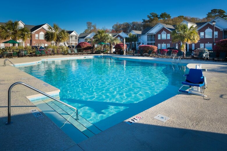 Festiva's Ellington At Wachesaw East Resort