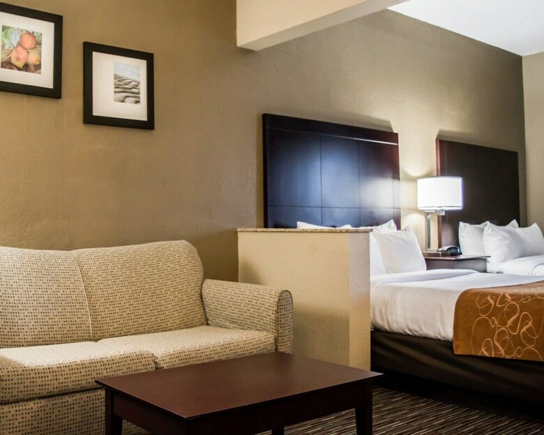 Hotel Comfort Suites Clearwater - Dunedin