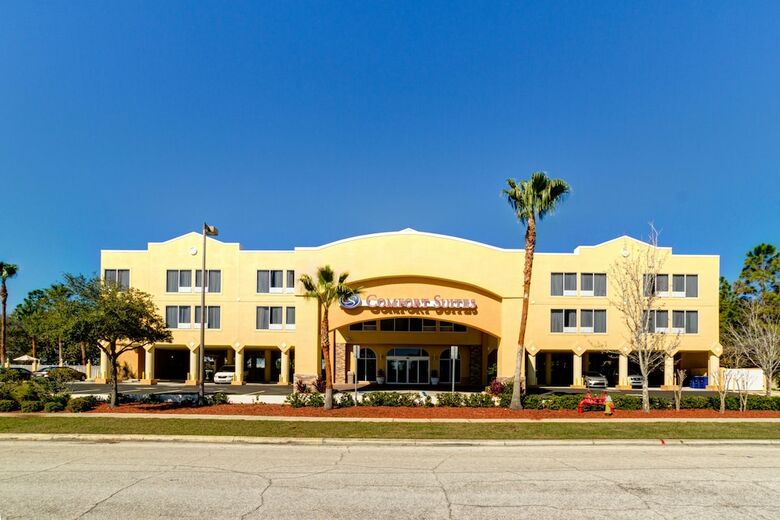 Hotel Comfort Suites Clearwater - Dunedin