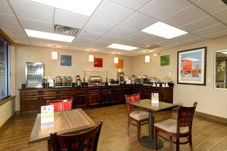 Hotel Comfort Suites Clearwater - Dunedin
