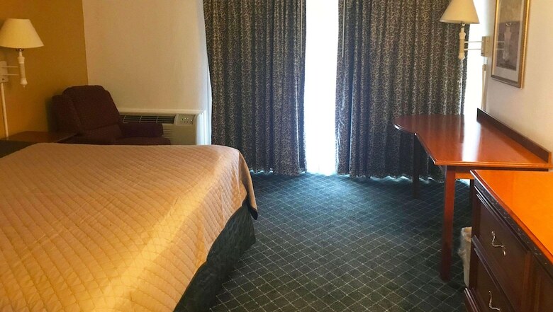 Magnuson Hotel Hattiesburg