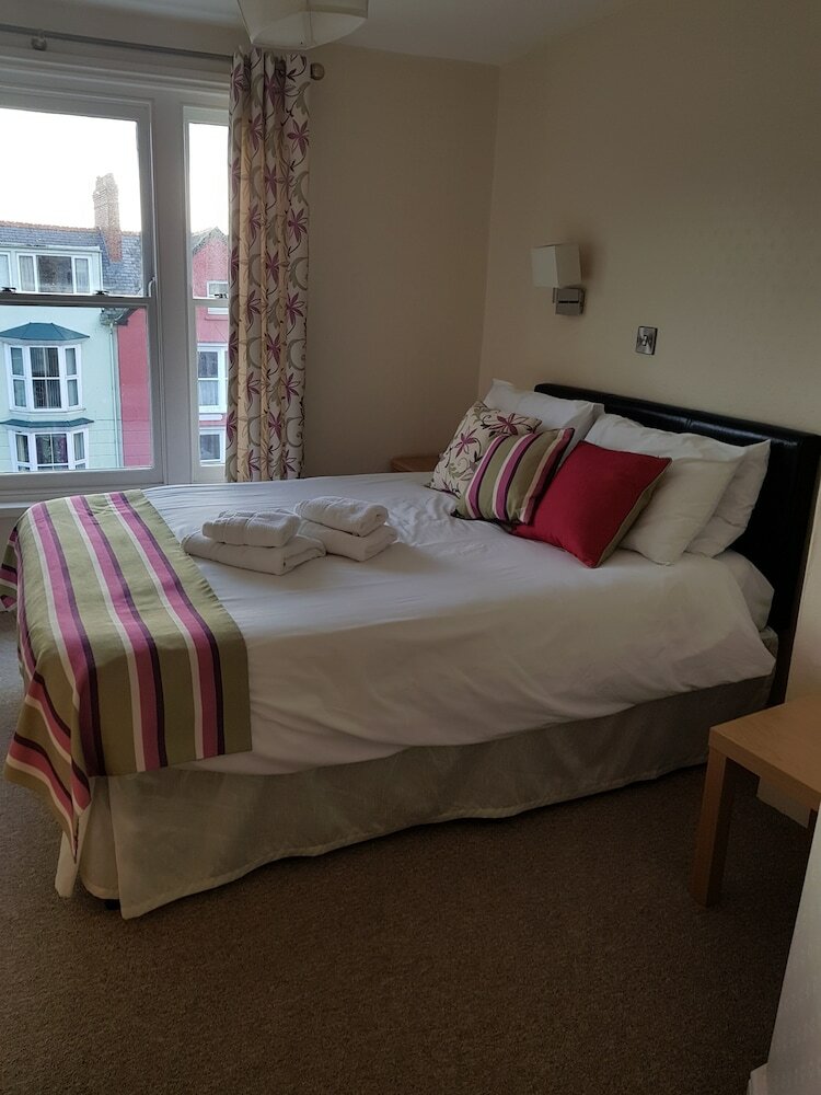 Harry's Hotel