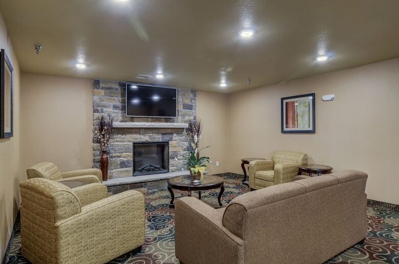 Hotel Cobblestone Inn & Suites - Kersey