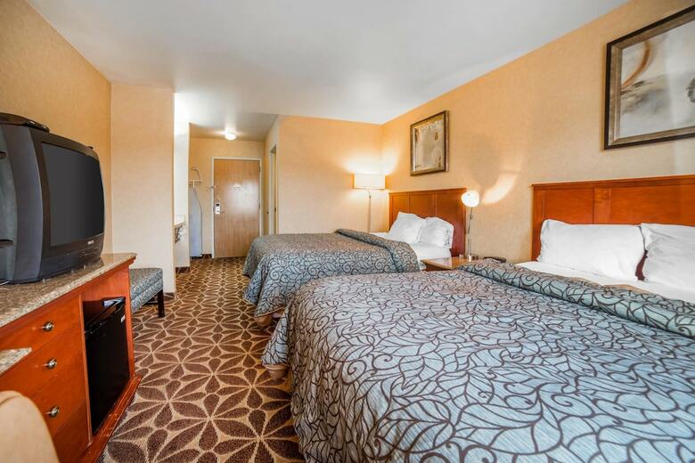 Hotel Rodeway Inn & Suites - Nampa