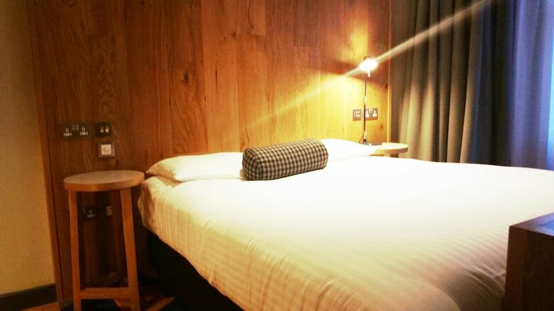 Cairn Hotel Newcastle Upon