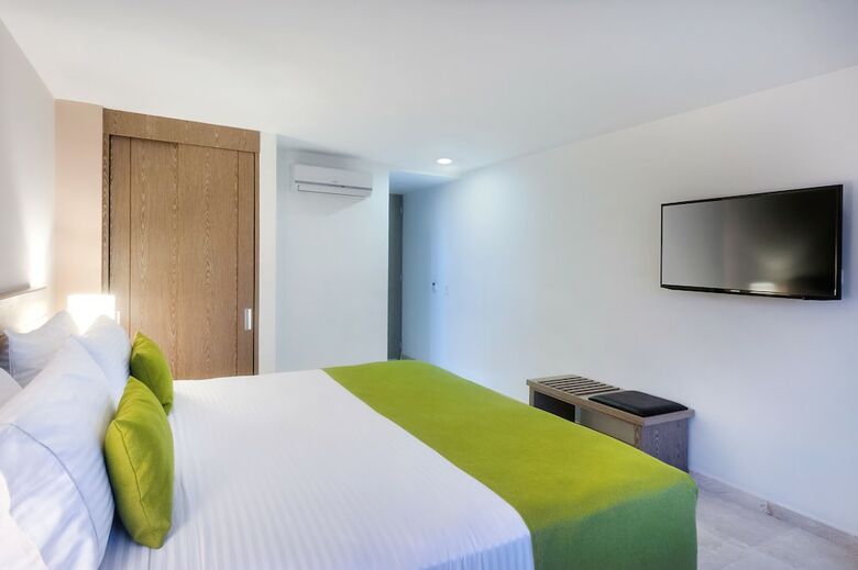 Hotel Ms Ciudad Jard�n Plus
