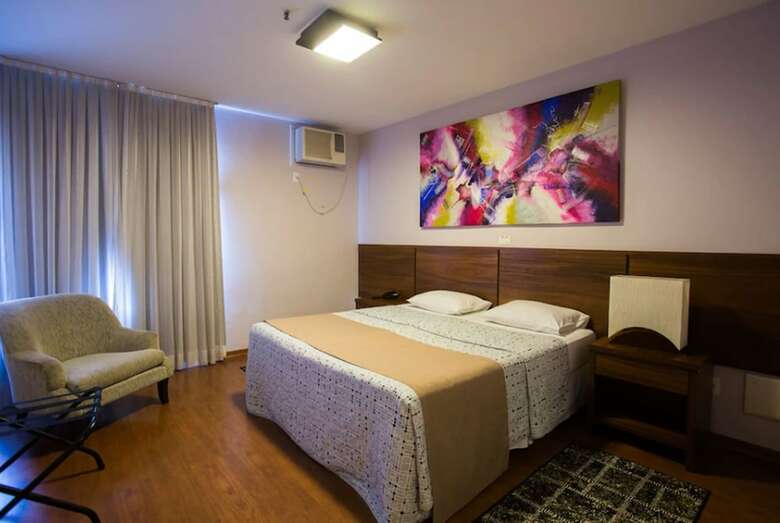 Gallant Hotel