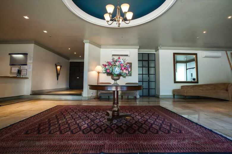Gallant Hotel