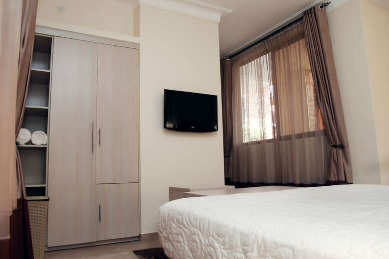 Airport View Hotel