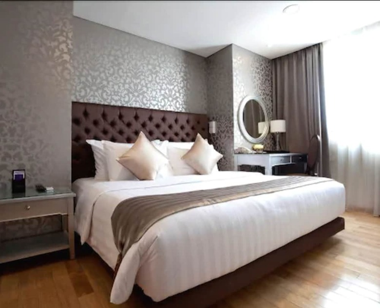 Mg Suites Hotel