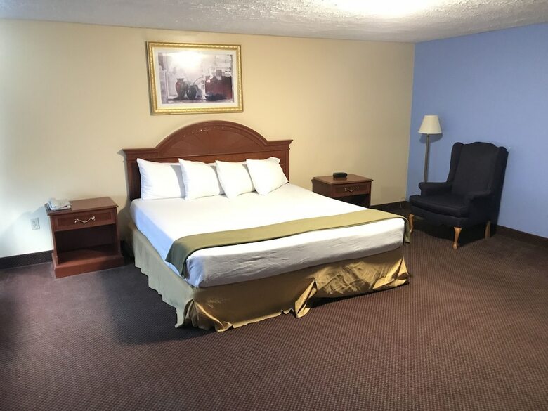 Motel Amerivu Inn & Suites