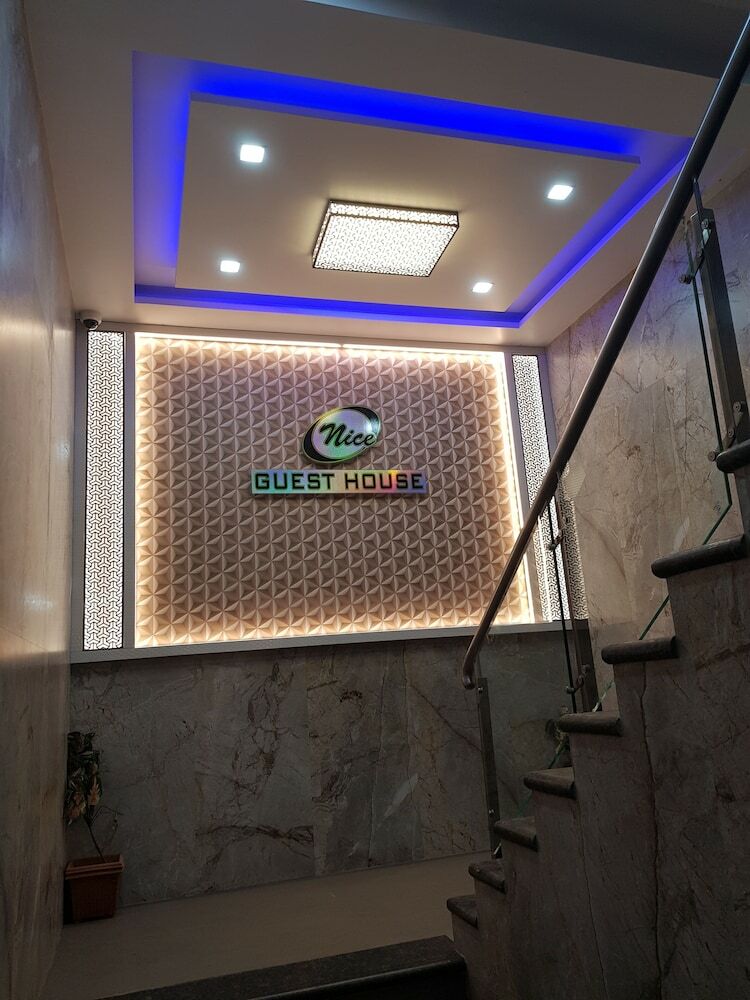 Hostal Nice Guest House