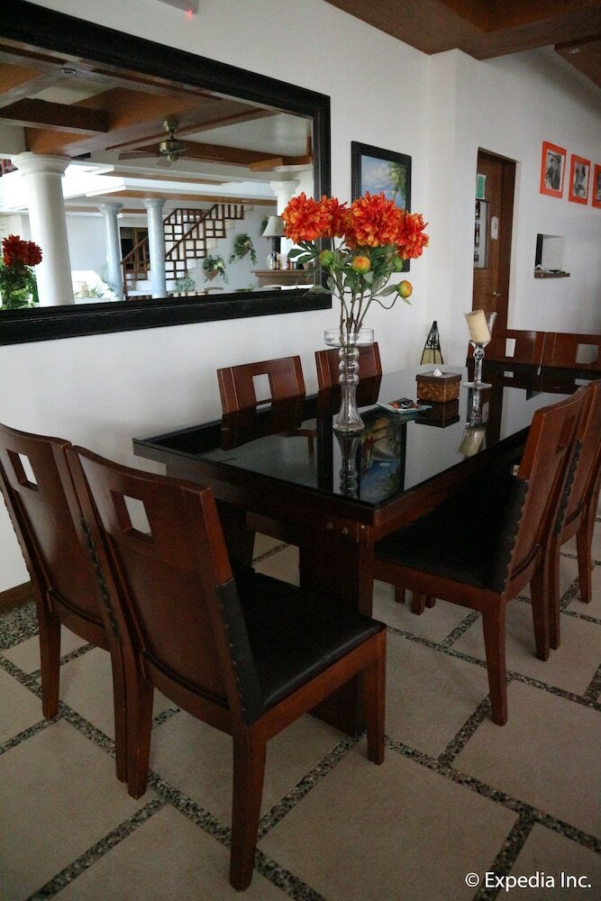 Hotel Giulius Boracay Italian Resort
