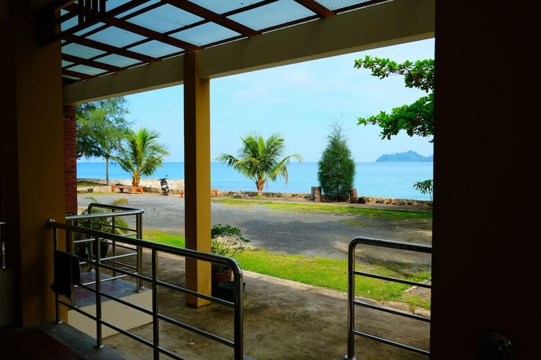 Hotel Chokdee Resort