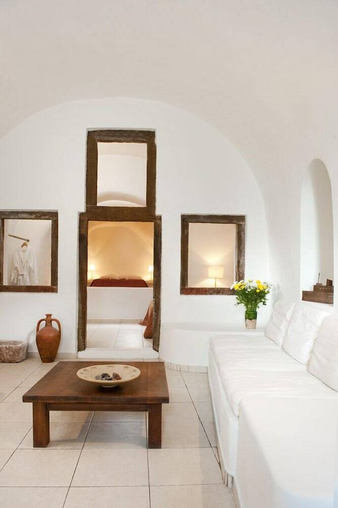 Aparthotel Krokos Villas