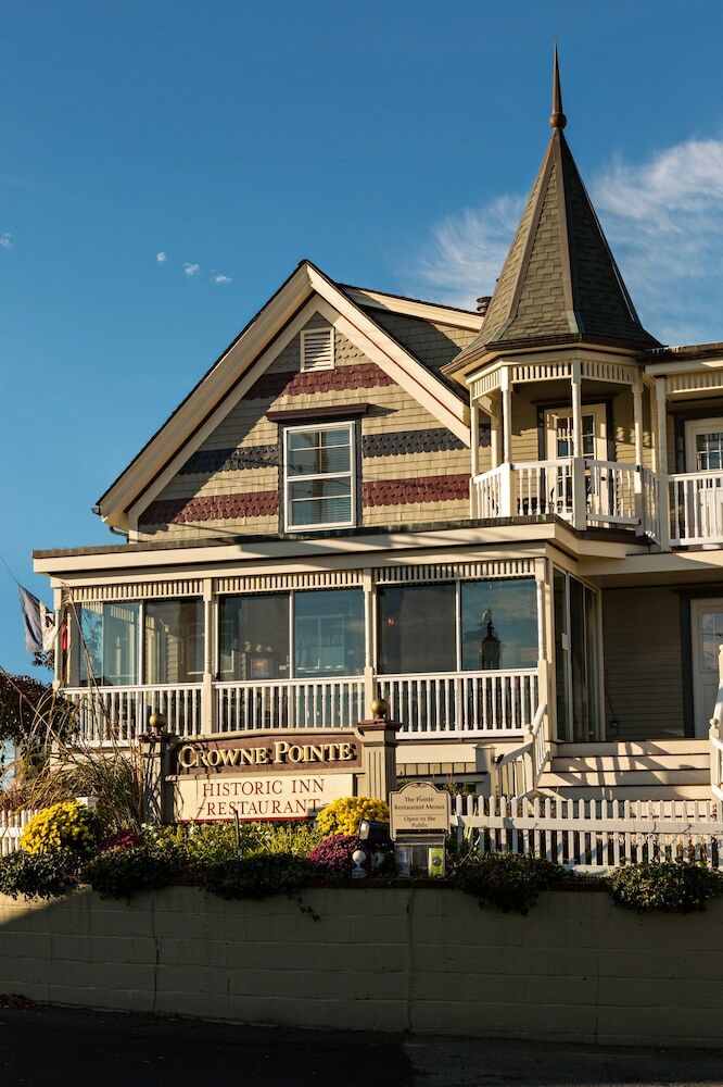 Hotel Crowne Pointe Historic Inn & Spa - Adults Only
