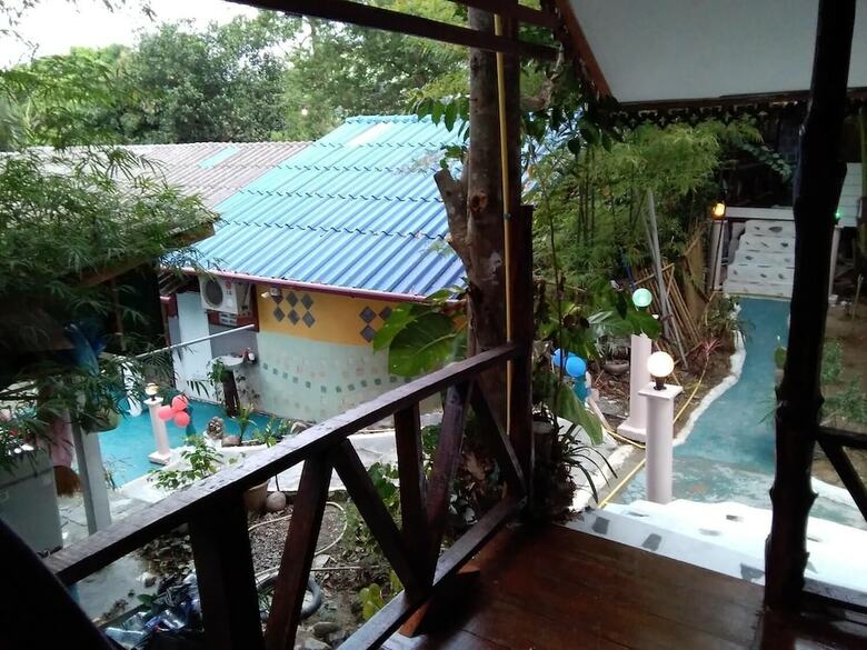 Hostal Comon Bungalow