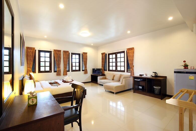 Hotel Samui Diving Resort