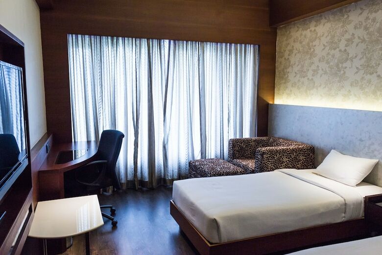 Hotel Diana Heights