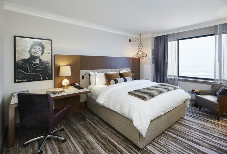 Loews Minneapolis Hotel