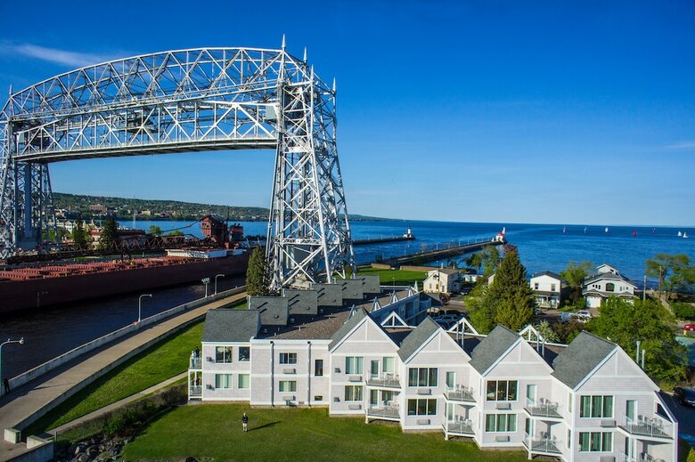 Hotel South Pier Inn