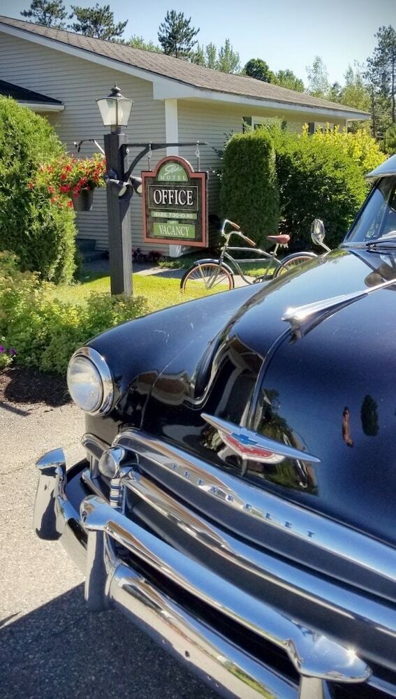 Hotel Stowe Motel & Snowdrift