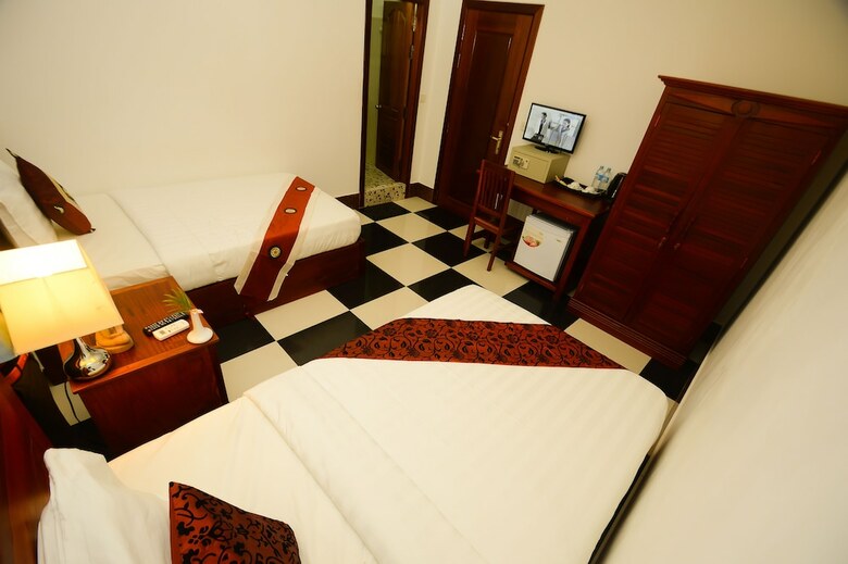 Hotel Overflow Guesthouse