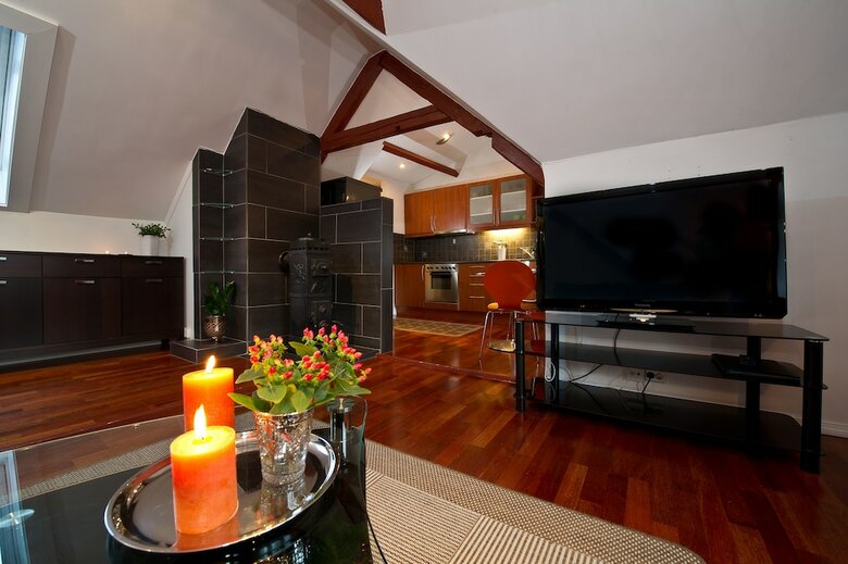 Enter Troms� Apartments