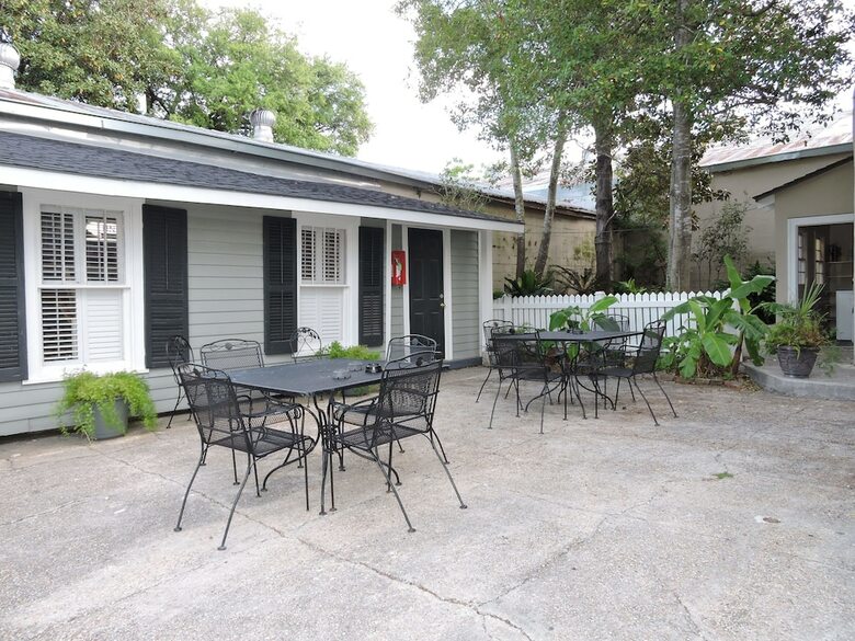 French Quarter Suites Hotel