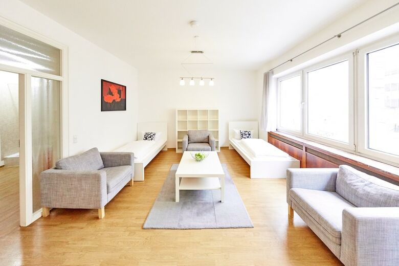 Dom Hotel Am R�merbrunnen